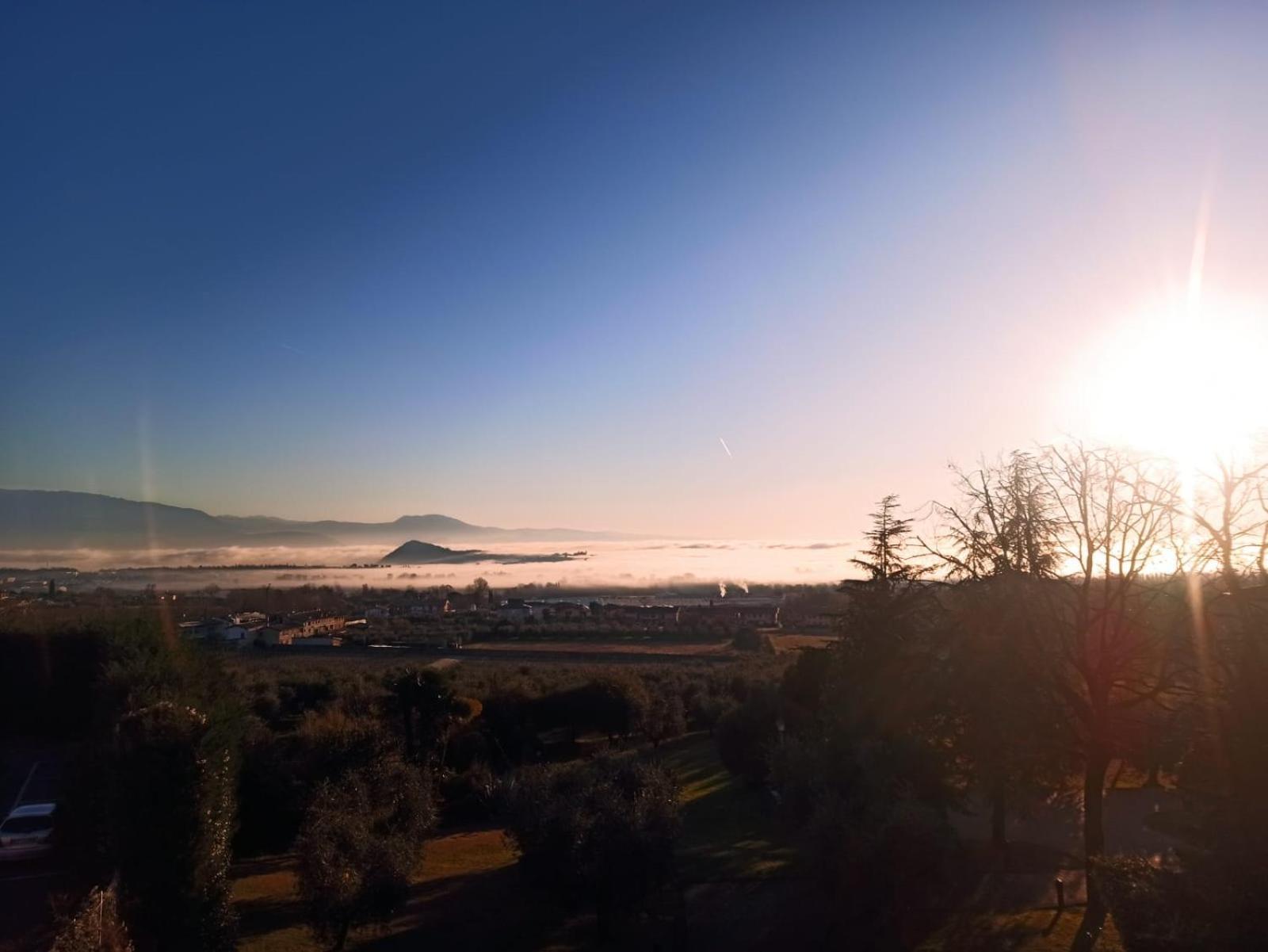 Apartamento Attico Da Maria Polpenazze del Garda Exterior foto